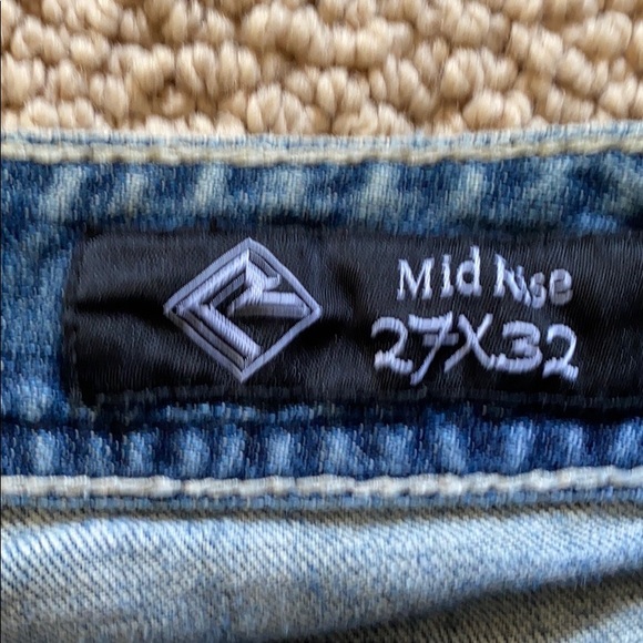 Jeans - Picture 2 of 3